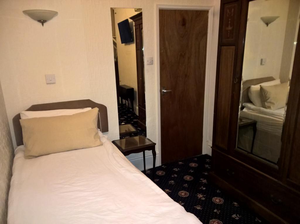 Silvercraigs Hotel Douglas Ngoại thất bức ảnh