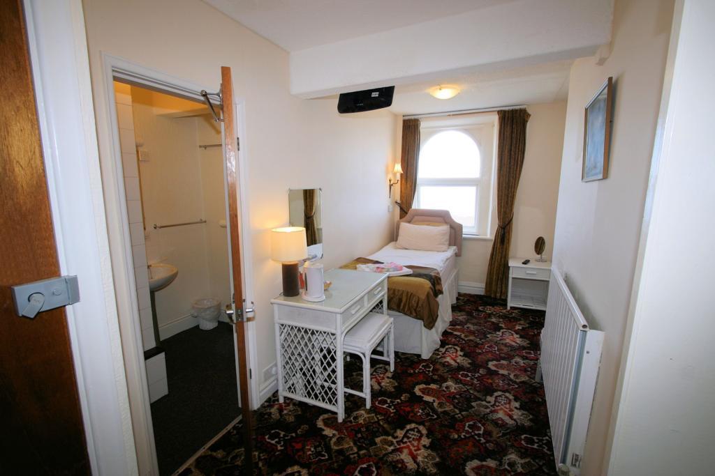 Silvercraigs Hotel Douglas Ngoại thất bức ảnh