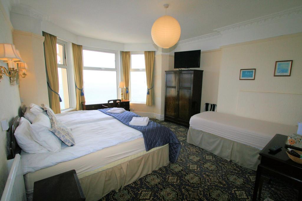 Silvercraigs Hotel Douglas Ngoại thất bức ảnh