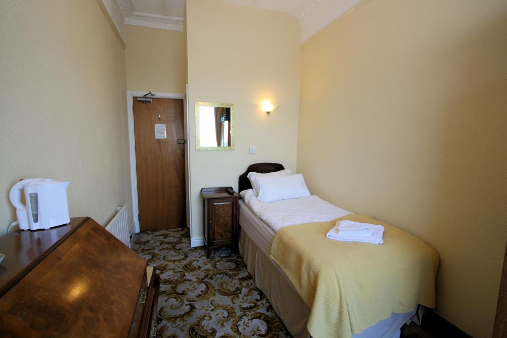 Silvercraigs Hotel Douglas Ngoại thất bức ảnh